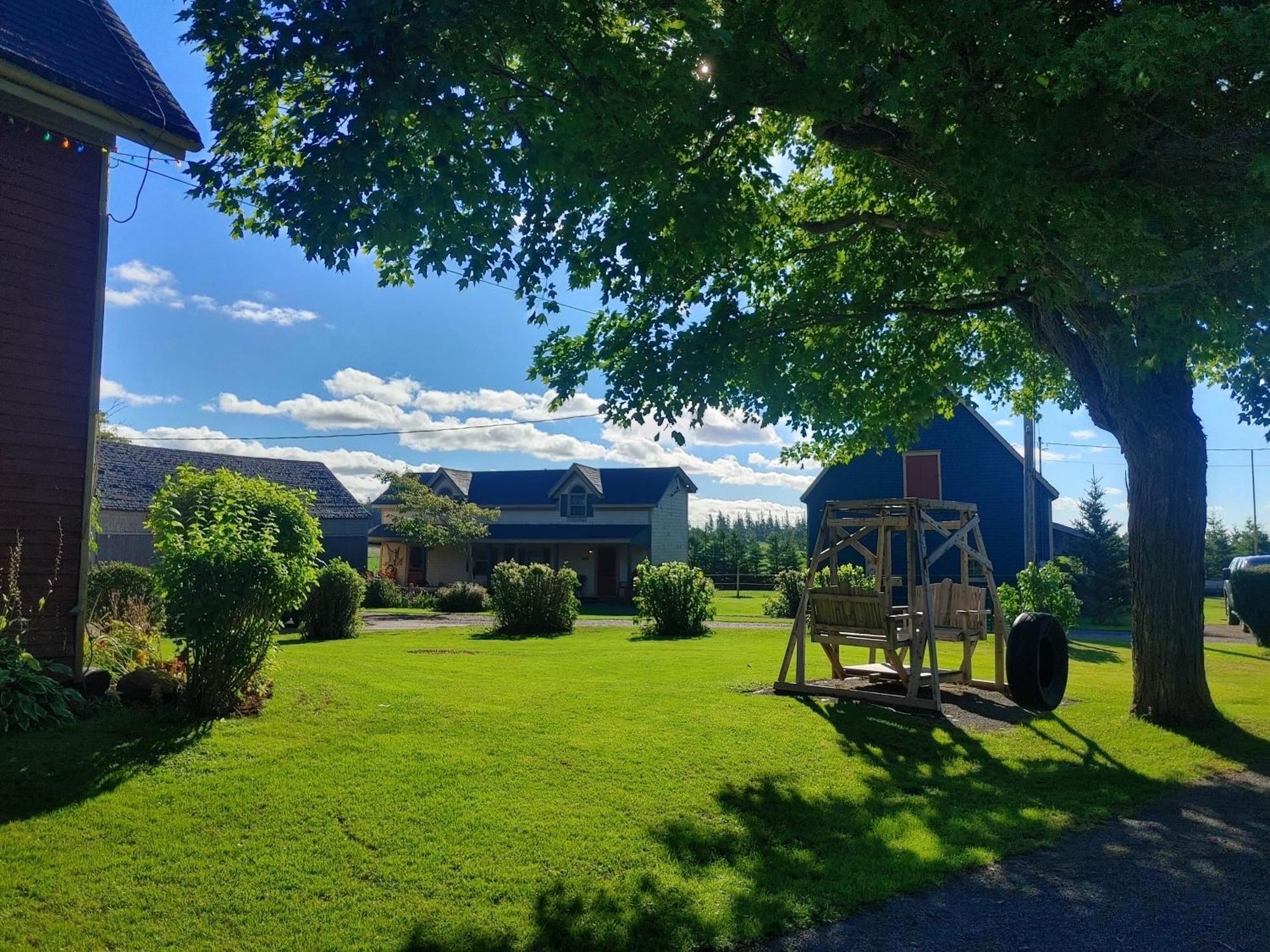 Bugaboo Cottages Summerside Exteriör bild