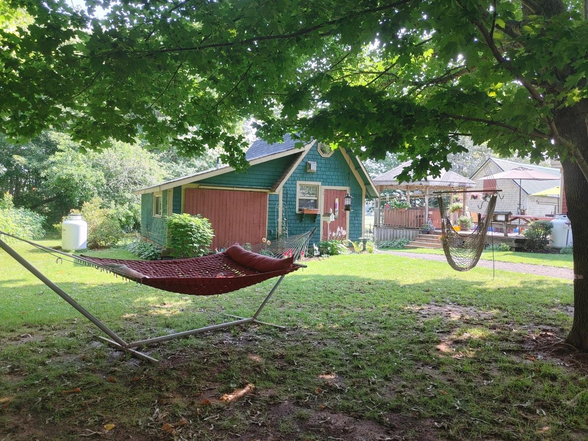 Bugaboo Cottages Summerside Exteriör bild