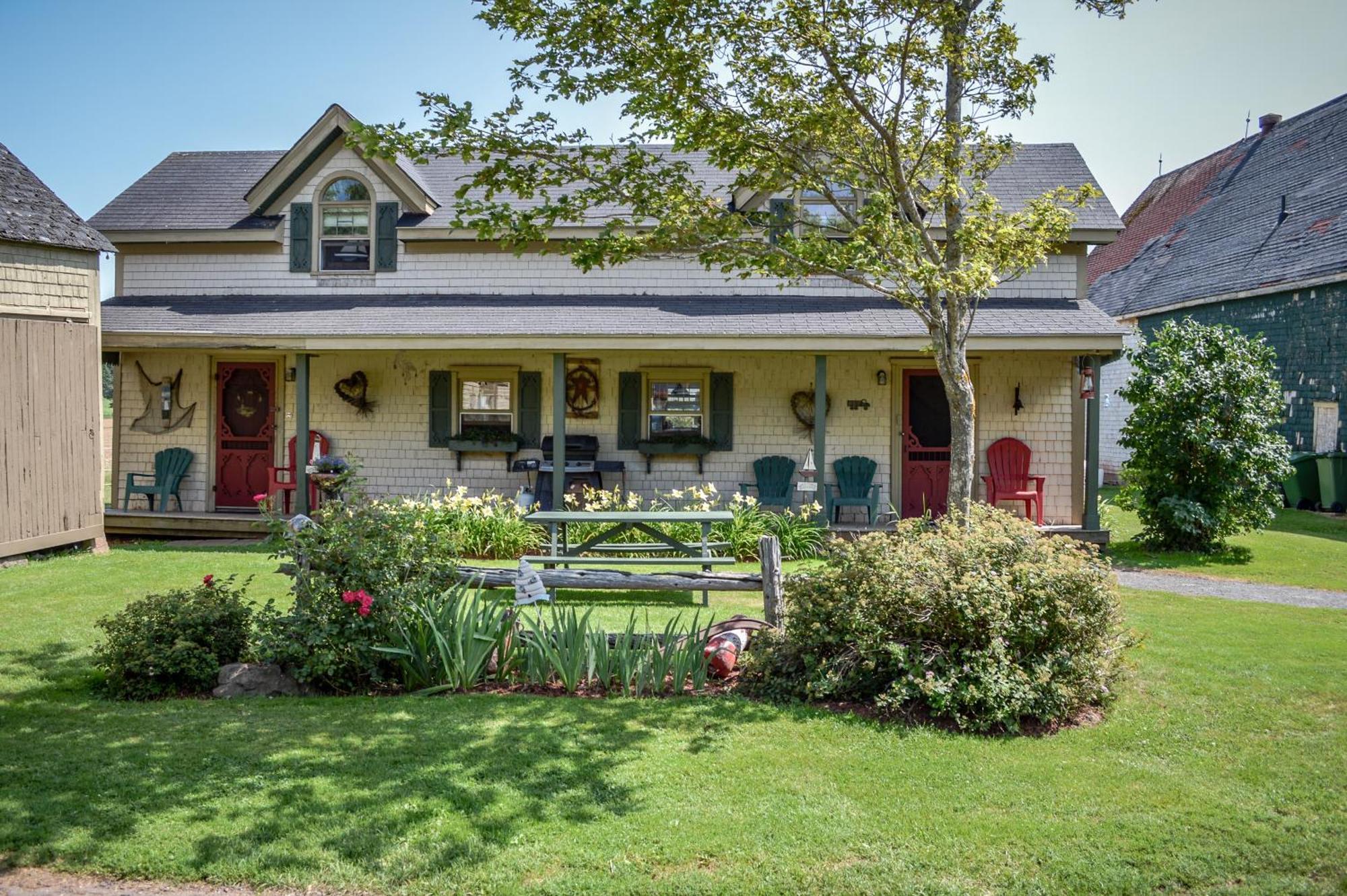 Bugaboo Cottages Summerside Exteriör bild